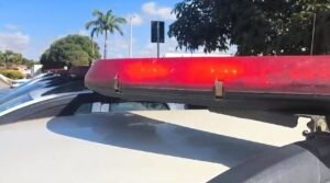 Dupla assalta posto de combustíveis e agride frentista no bairro Altinópolis