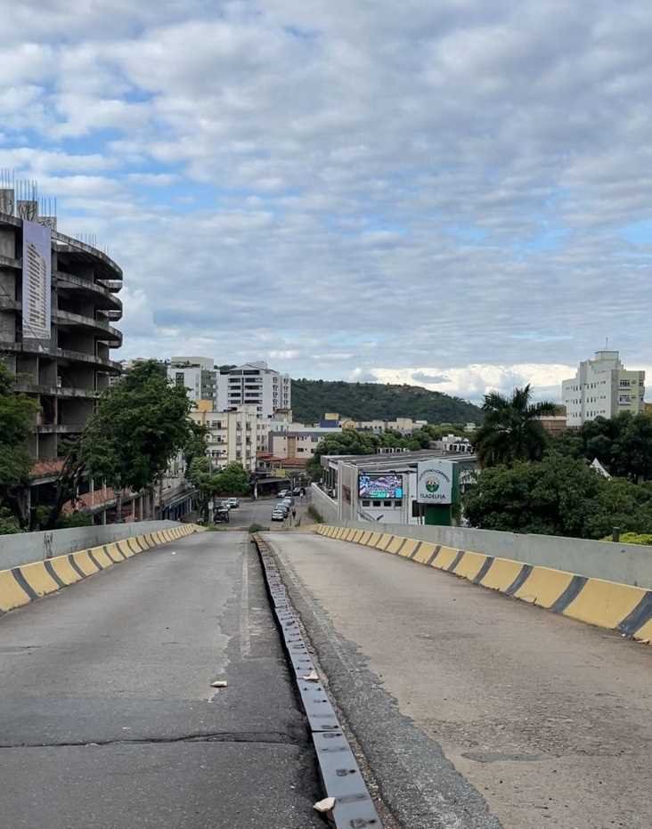 Empresa realiza análise das condições do viaduto do Filadélfia