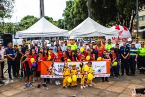 Praça de Estação recebe Prefeitura e parceiros do Maio Amarelo